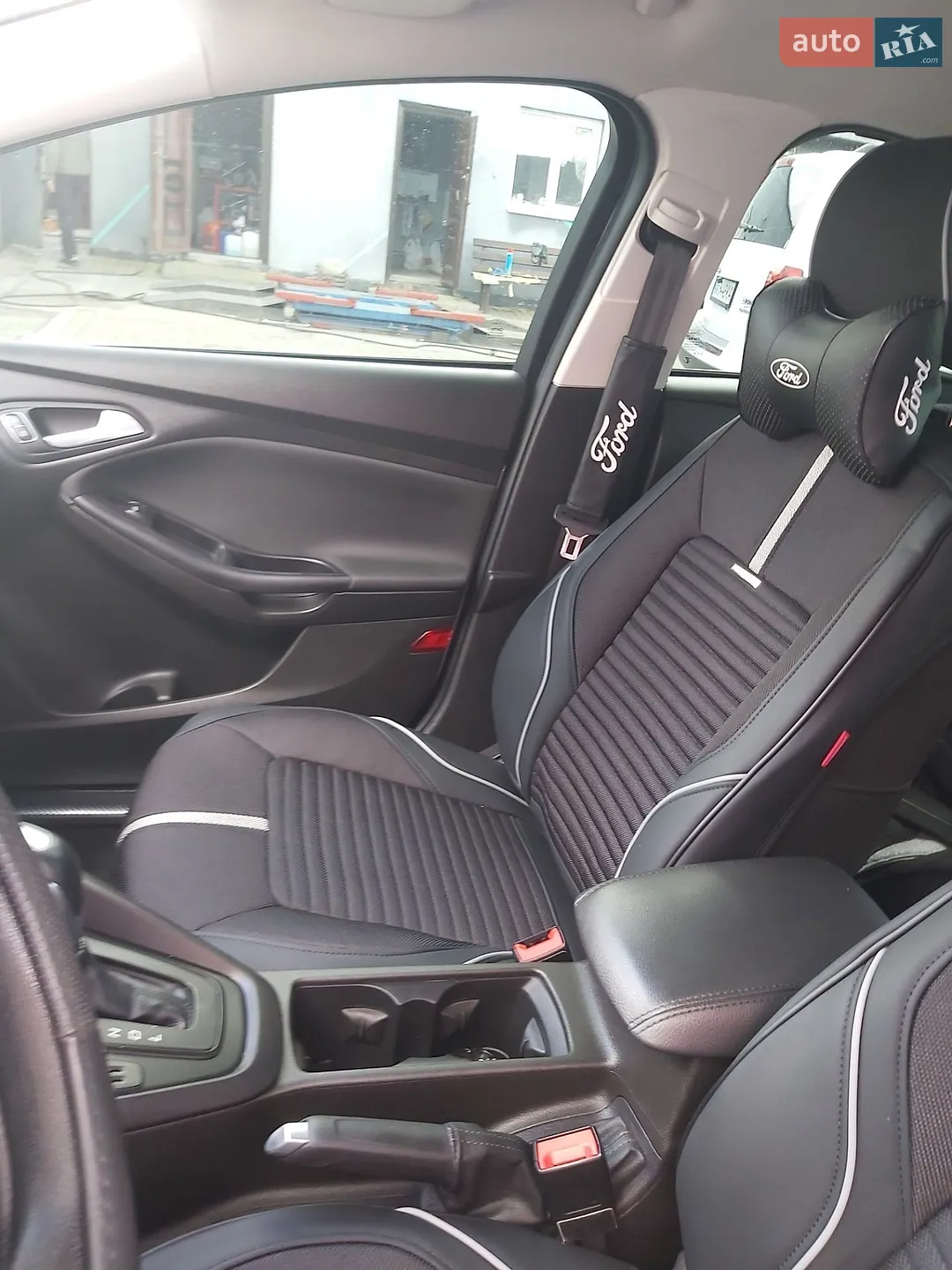 2015 Ford Focus - мініатюра 14