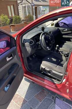 Хэтчбек Ford Focus 2007 в Житомире