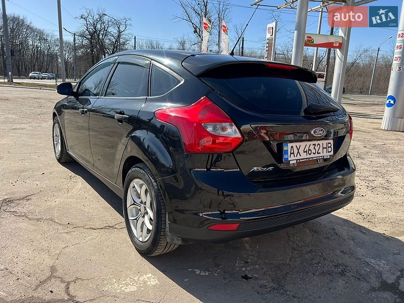 Хэтчбек Ford Focus 2012 в Харькове