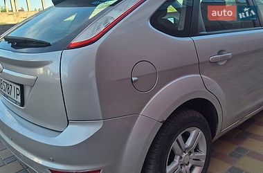 Хэтчбек Ford Focus 2008 в Гайсине