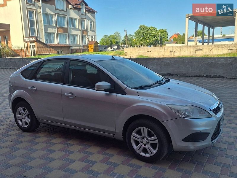 Хэтчбек Ford Focus 2008 в Гайсине