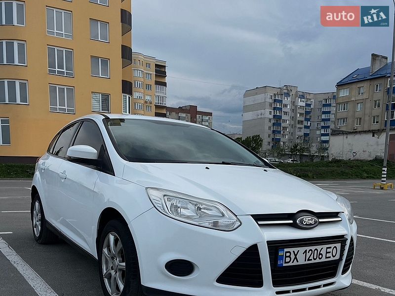 Хэтчбек Ford Focus 2012 в Каменец-Подольском