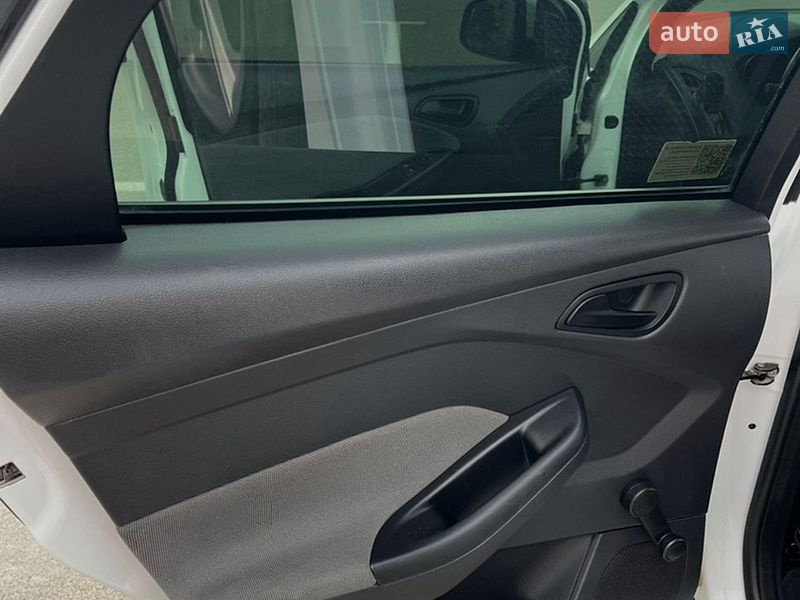 Хэтчбек Ford Focus 2012 в Каменец-Подольском