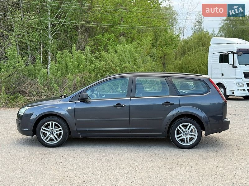 Універсал Ford Focus 2005 в Звягелі