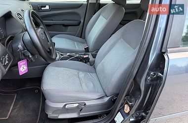Універсал Ford Focus 2005 в Звягелі
