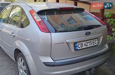 Хэтчбек Ford Focus 2004 в Чернигове