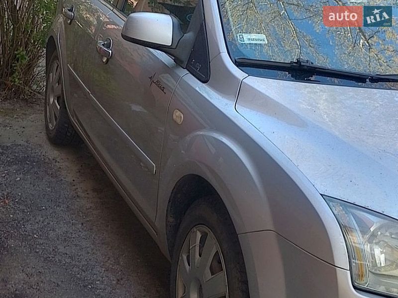 Ford Focus 2004
