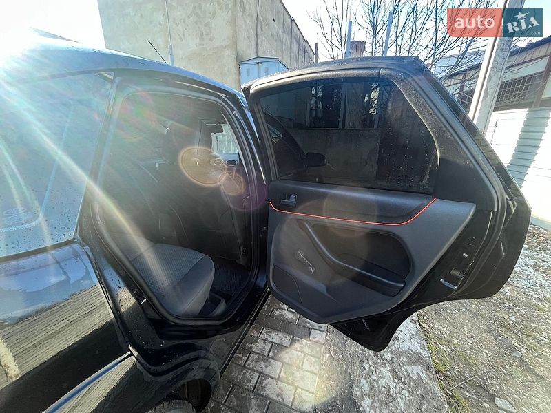 Хетчбек Ford Focus 2007 в Чернівцях