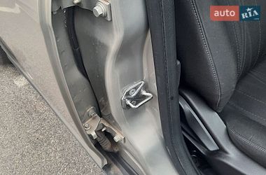 Седан Ford Focus 2015 в Чернігові