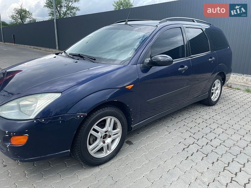 Універсал Ford Focus 2001 в Ужгороді