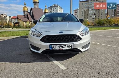 Седан Ford Focus 2015 в Івано-Франківську