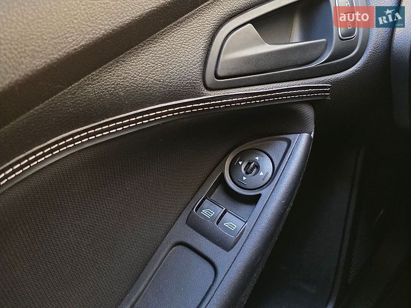 Седан Ford Focus 2015 в Івано-Франківську