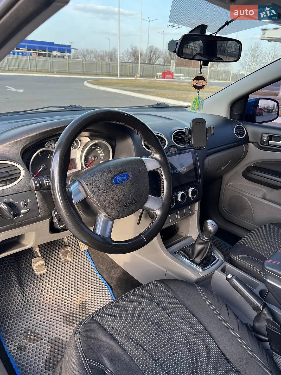 2010 Ford Focus - мініатюра 8