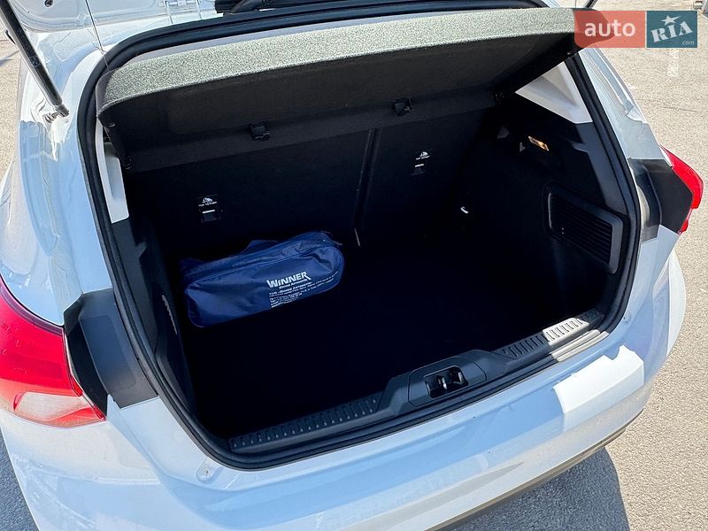 Хетчбек Ford Focus 2019 в Дніпрі