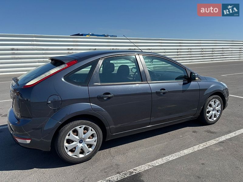 Хетчбек Ford Focus 2010 в Львові