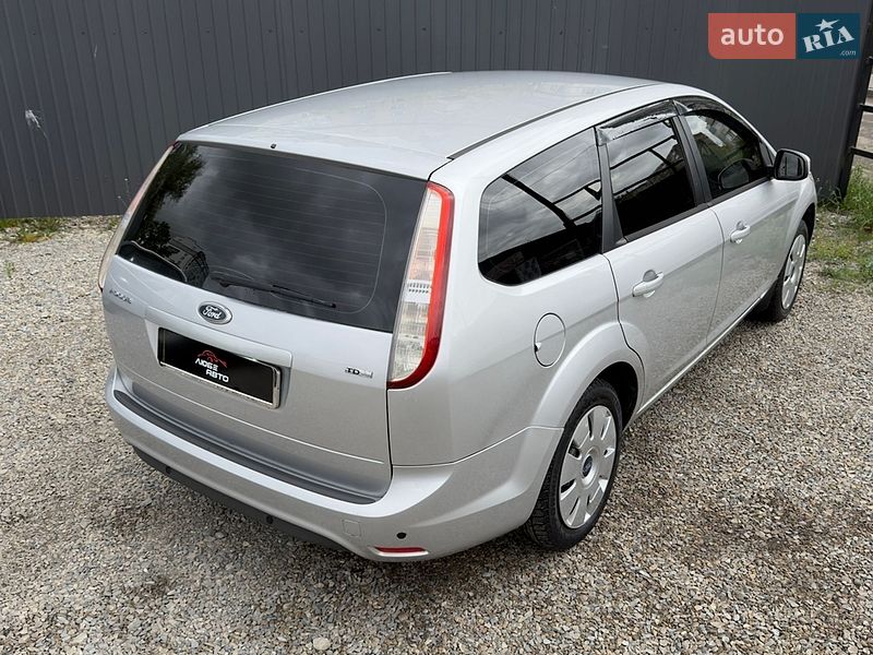 Універсал Ford Focus 2010 в Івано-Франківську