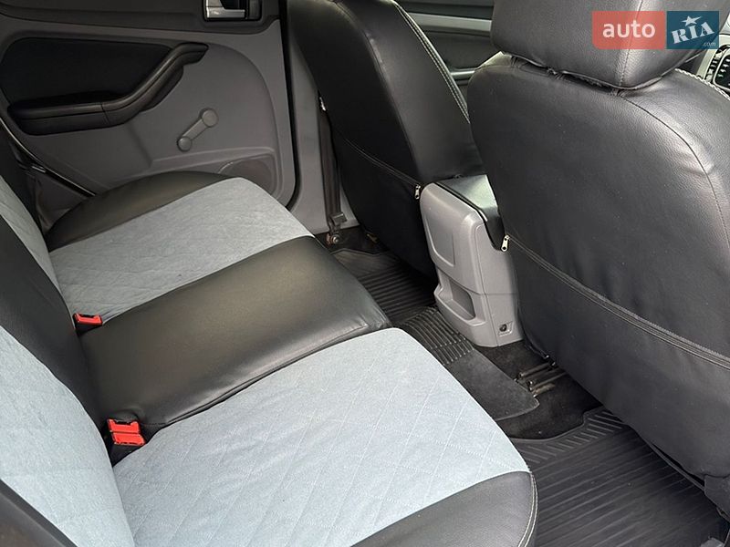 Універсал Ford Focus 2010 в Івано-Франківську