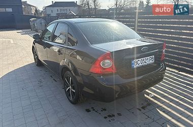 Седан Ford Focus 2011 в Львові