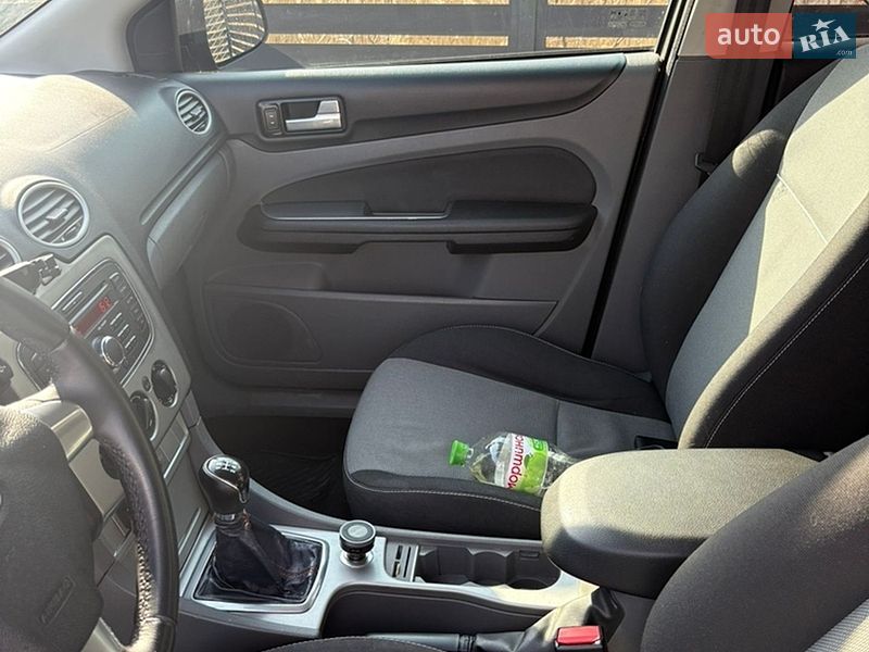 Седан Ford Focus 2011 в Львові