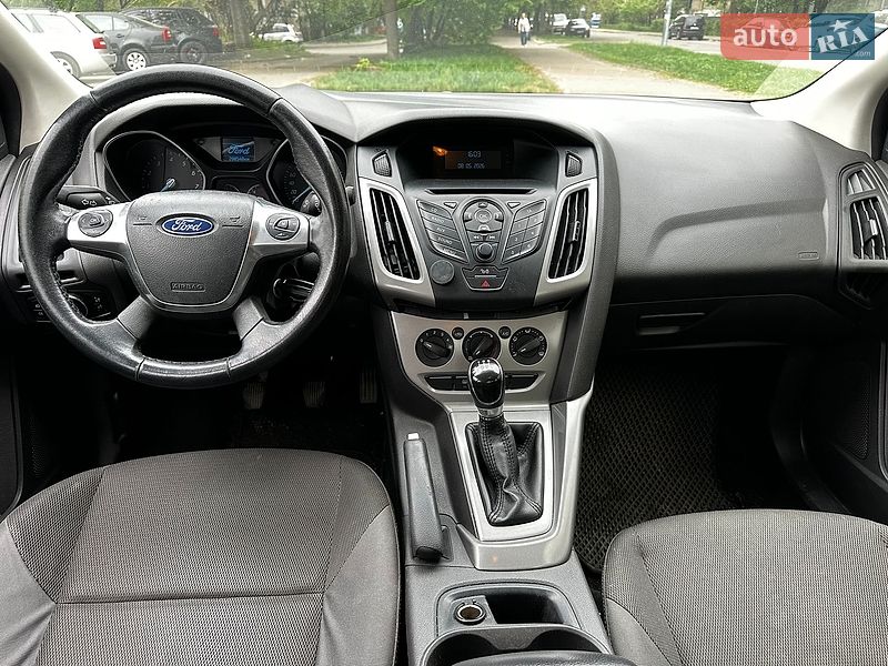Седан Ford Focus 2013 в Киеве