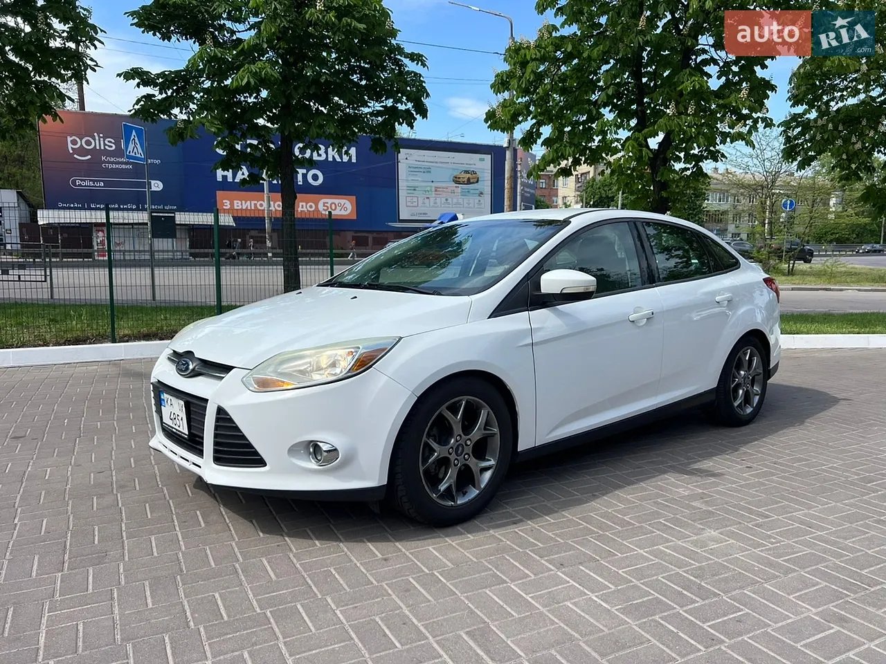 2013 Ford Focus - мініатюра 16