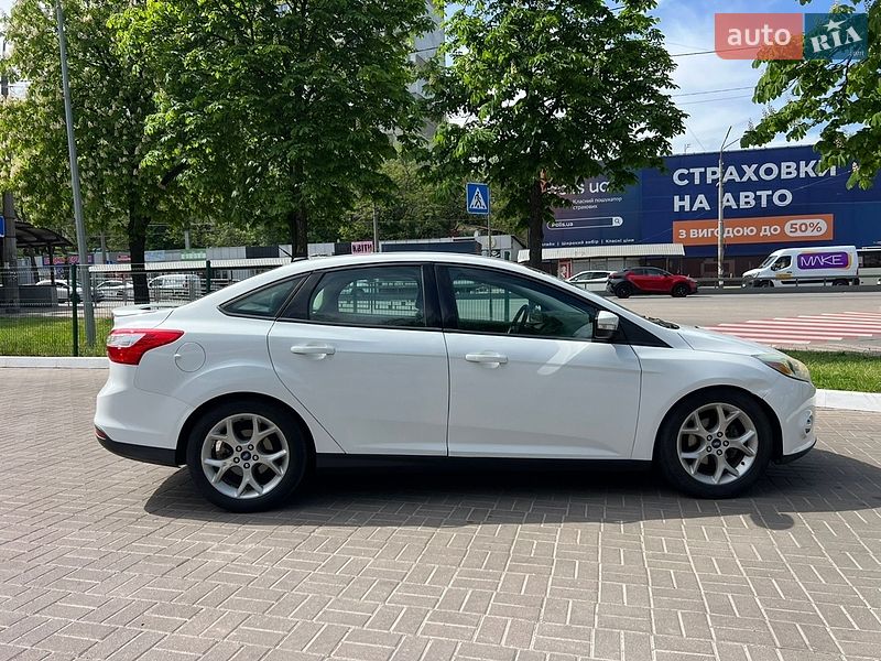 Седан Ford Focus 2013 в Киеве