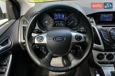Седан Ford Focus 2013 в Киеве