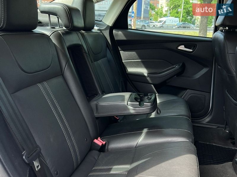 Седан Ford Focus 2013 в Киеве