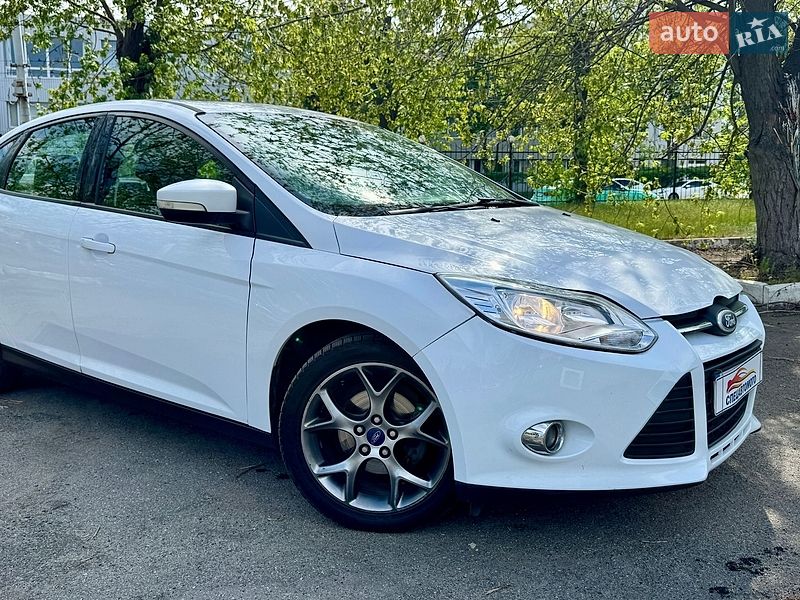 Седан Ford Focus 2014 в Киеве