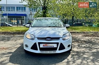 Седан Ford Focus 2014 в Киеве