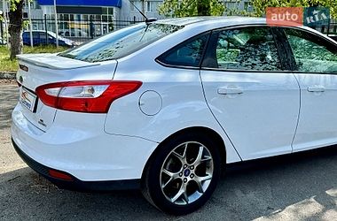 Седан Ford Focus 2014 в Киеве