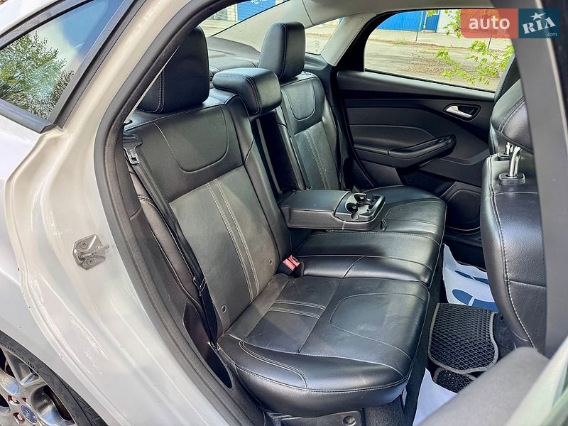 Седан Ford Focus 2014 в Киеве