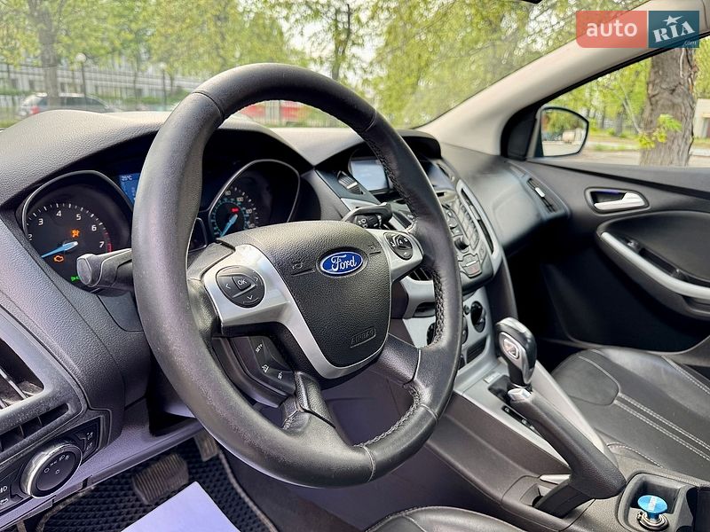 Седан Ford Focus 2014 в Киеве