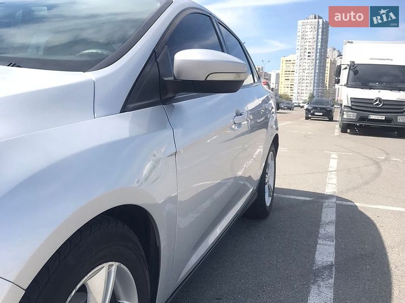 Седан Ford Focus 2013 в Киеве