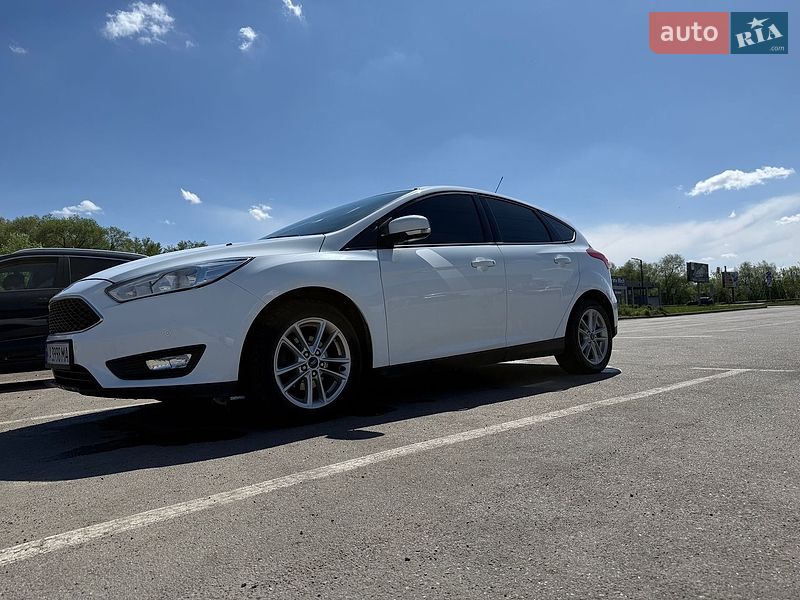 Хэтчбек Ford Focus 2016 в Ирпене