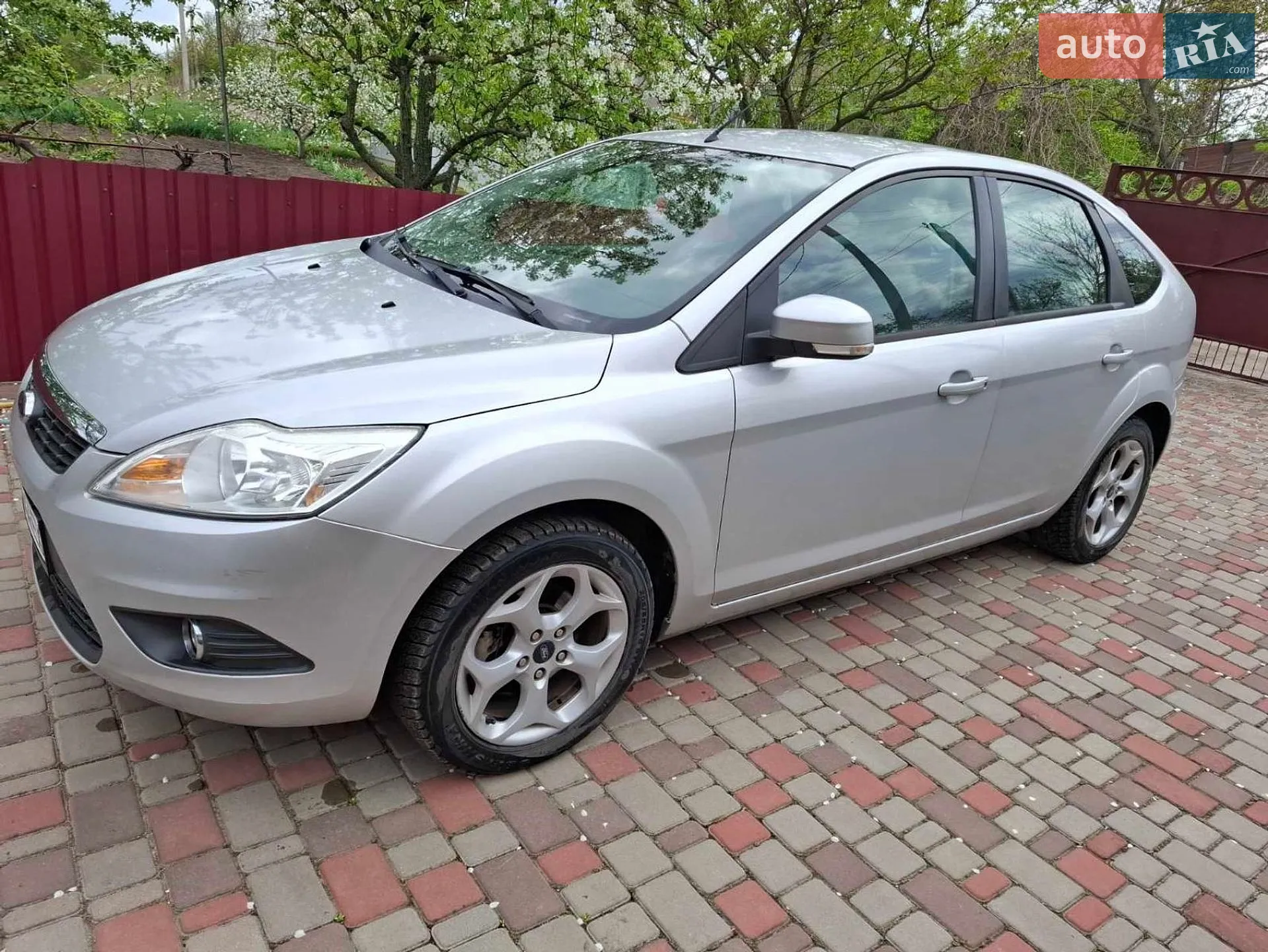 2010 Ford Focus - мініатюра 14