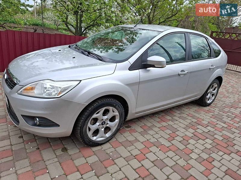 Хетчбек Ford Focus 2010 в Новомиргороді