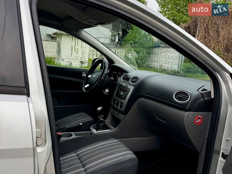 Универсал Ford Focus 2010 в Киеве