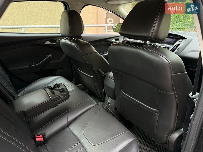 Седан Ford Focus 2013 в Одесі