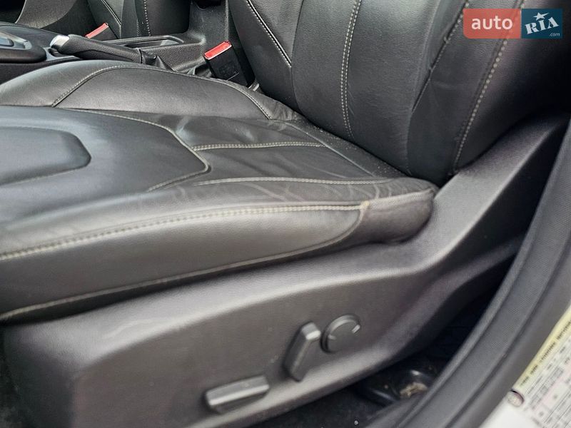 Хэтчбек Ford Focus 2014 в Киеве