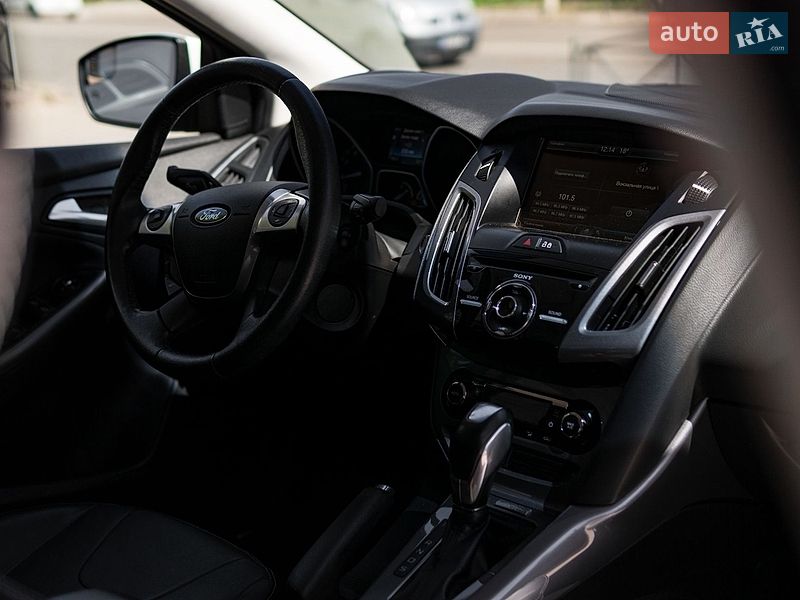 Седан Ford Focus 2014 в Кропивницком