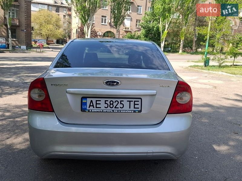 Седан Ford Focus 2010 в Запорожье