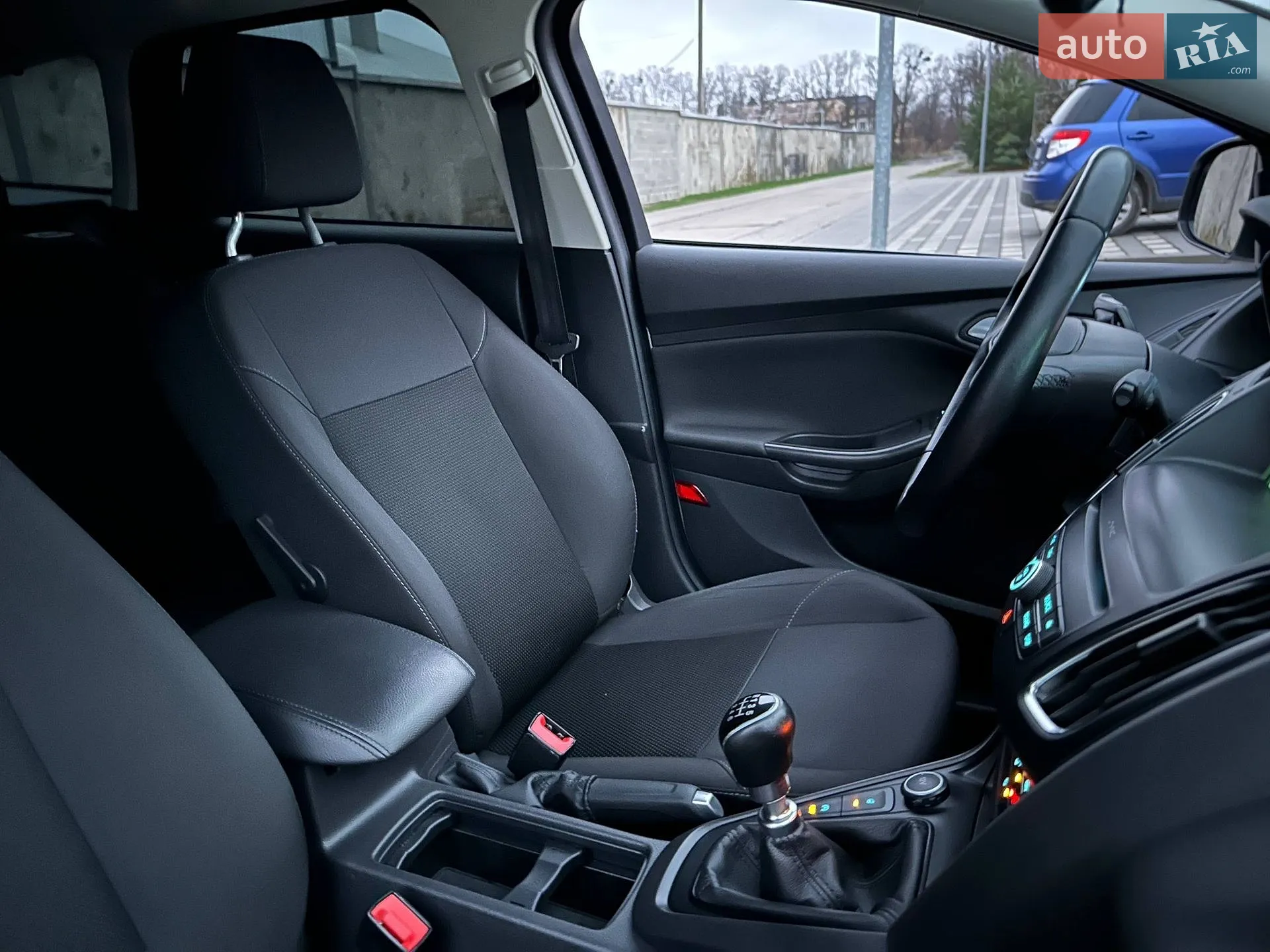2018 Ford Focus - мініатюра 35