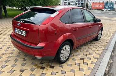 Хэтчбек Ford Focus 2006 в Киеве