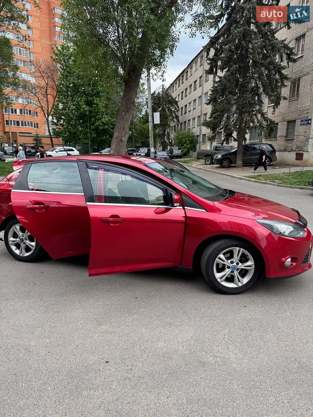 2011 Ford Focus - мініатюра 9