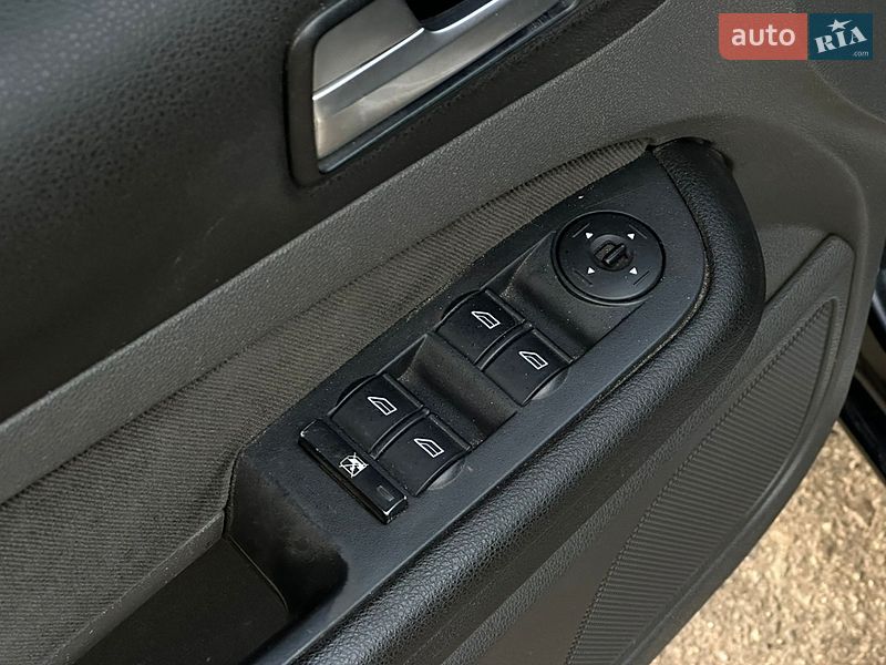 Хэтчбек Ford Focus 2006 в Харькове