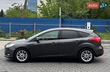 Хэтчбек Ford Focus 2015 в Днепре