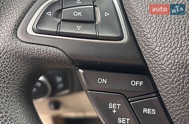 Хэтчбек Ford Focus 2015 в Днепре