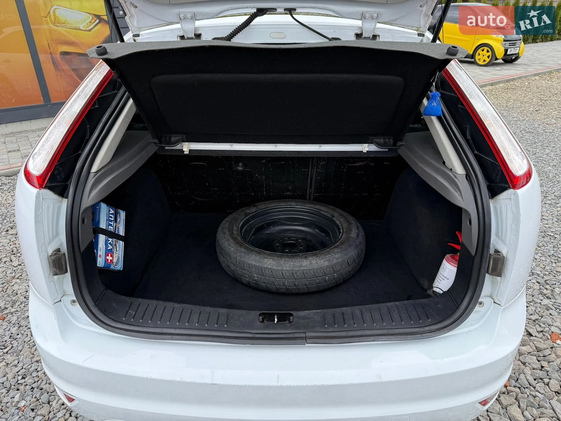 2011 Ford Focus - мініатюра 34