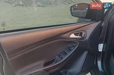 Седан Ford Focus 2015 в Бородянке